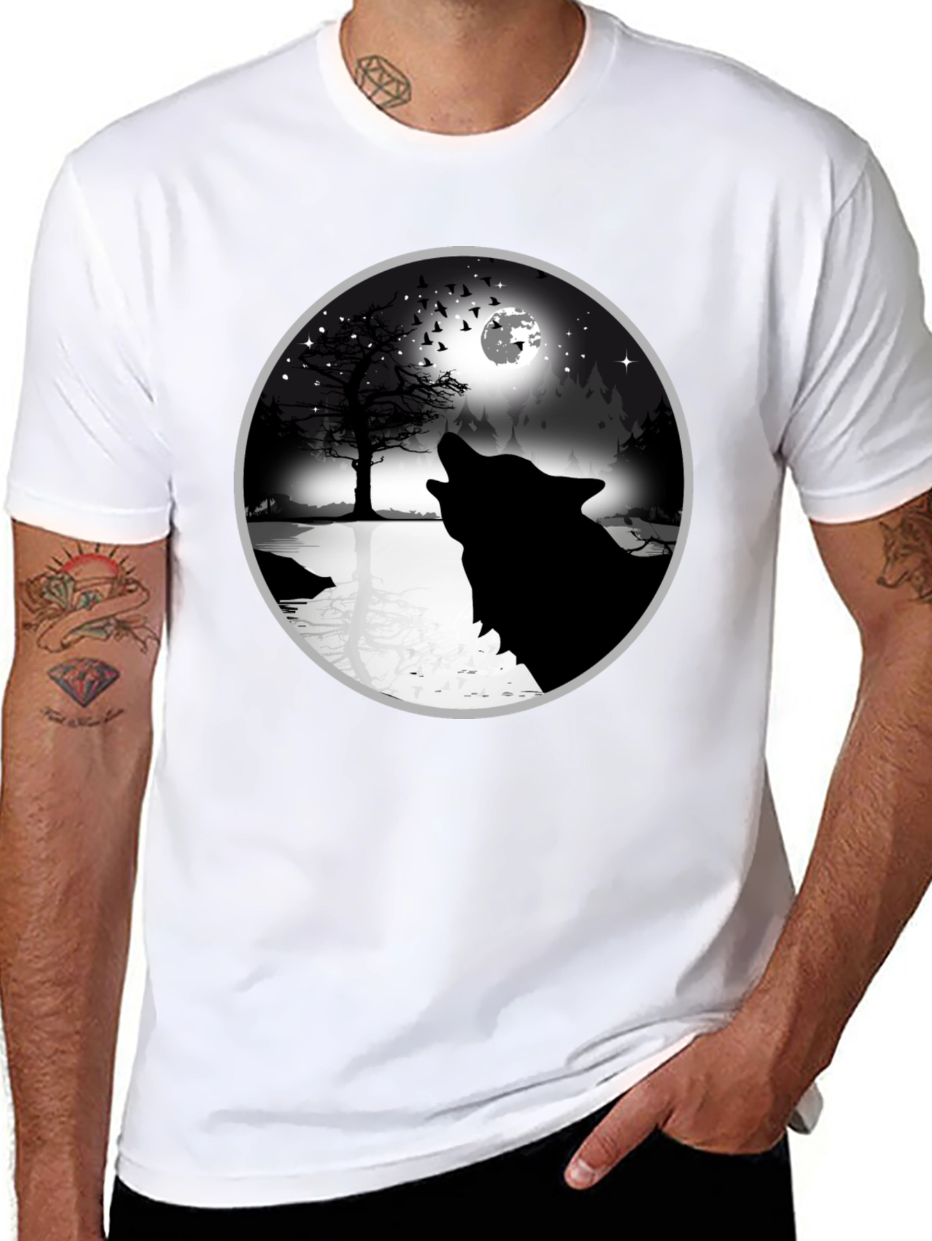 Wolf Howling at Moon Graphic Tee - Black