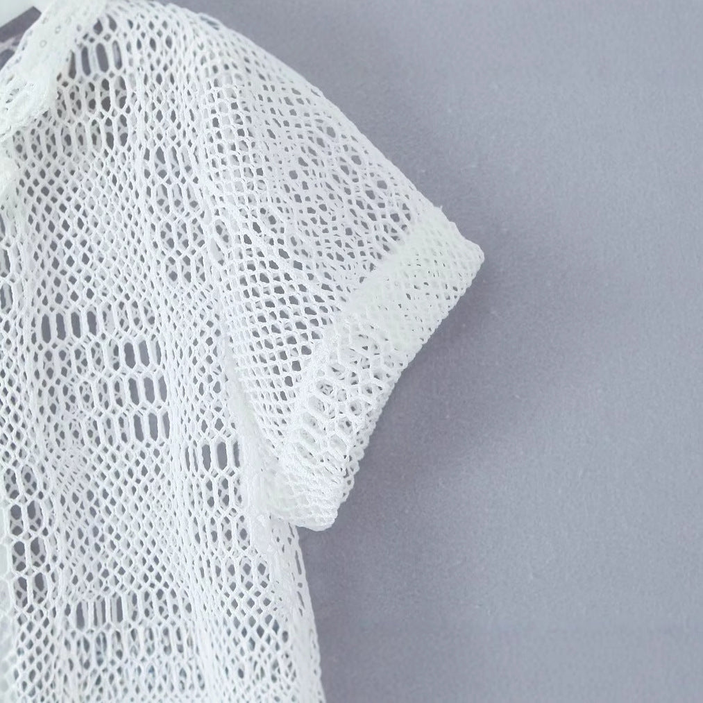 Flip V-neck short sleeved single breasted see through top for women