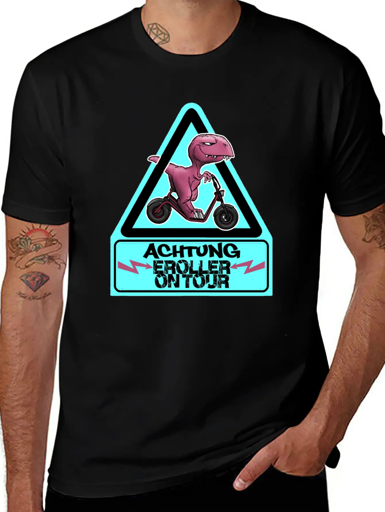 Achtung E-Scooter Dino On Tour Basic Graphic T-Shirt – Daily Comfort In Soft Cotton