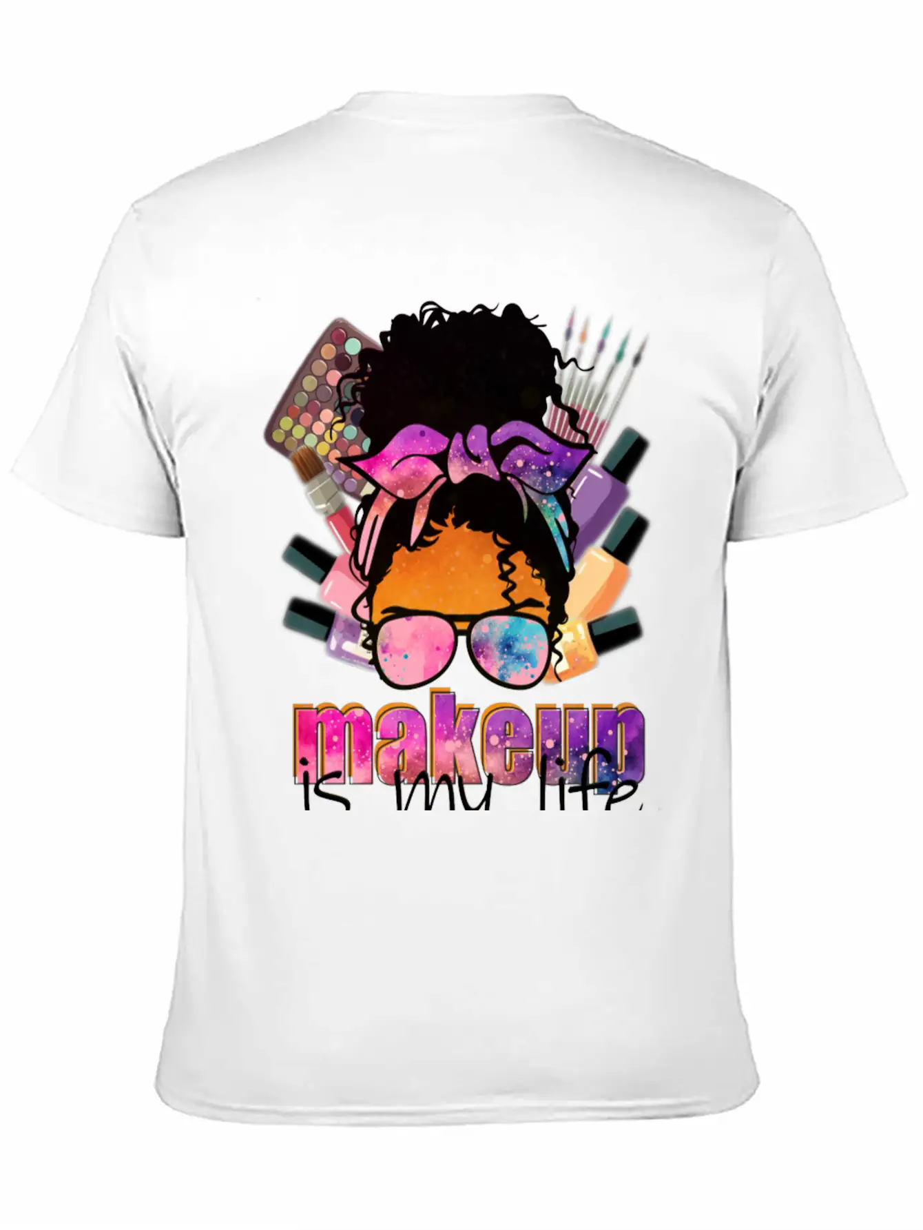 Afro Messy Bun Makeup Basic Graphic T-Shirt – Daily Comfort In Soft Cotton