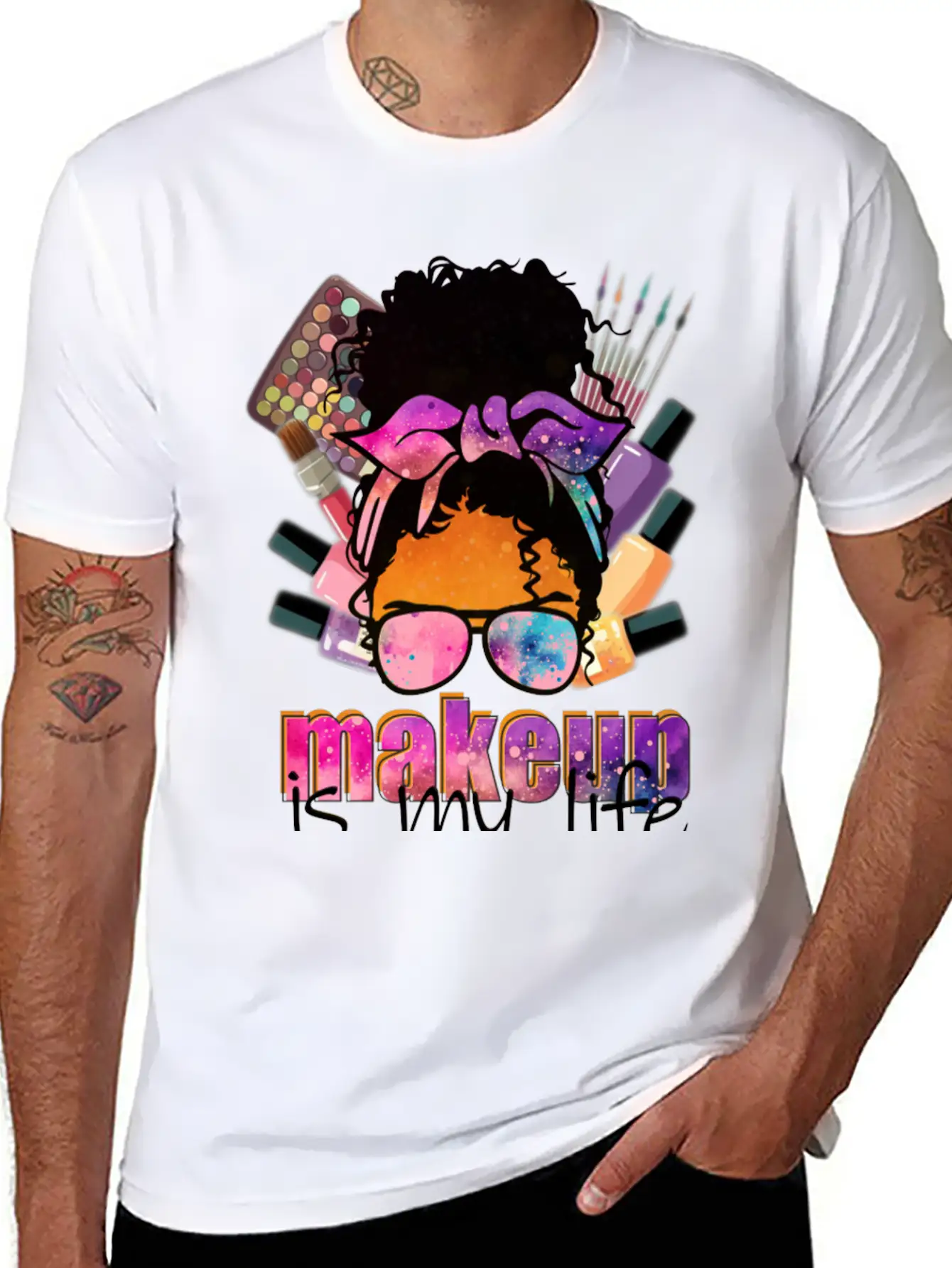 Afro Messy Bun Makeup Basic Graphic T-Shirt – Daily Comfort In Soft Cotton