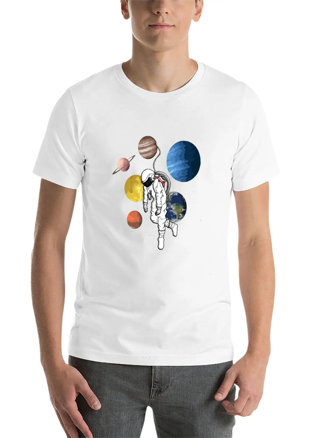 Astronaut Mit Planeten Essential Cotton Tee For Daily Outfits – Unisex Style