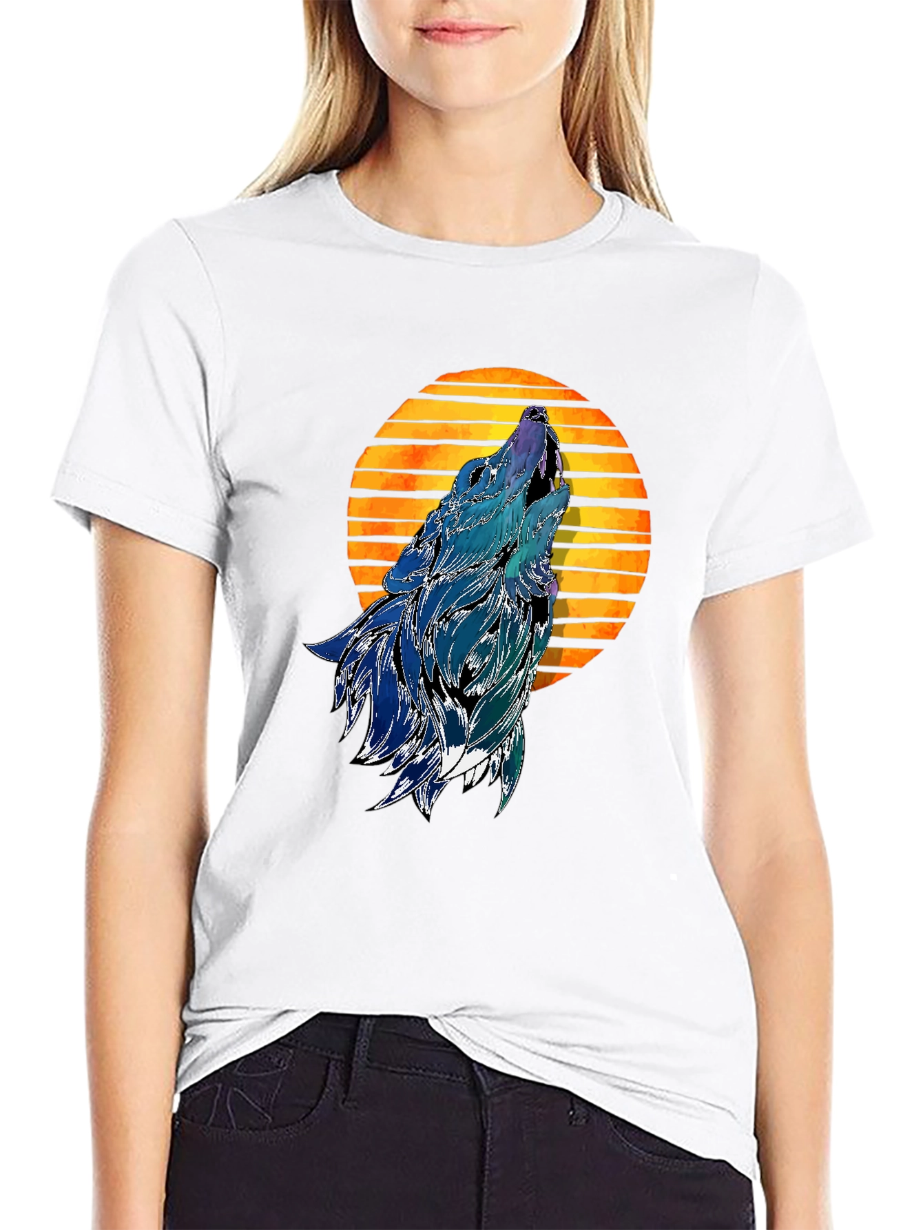 Wolf Howling at Moon T-Shirt