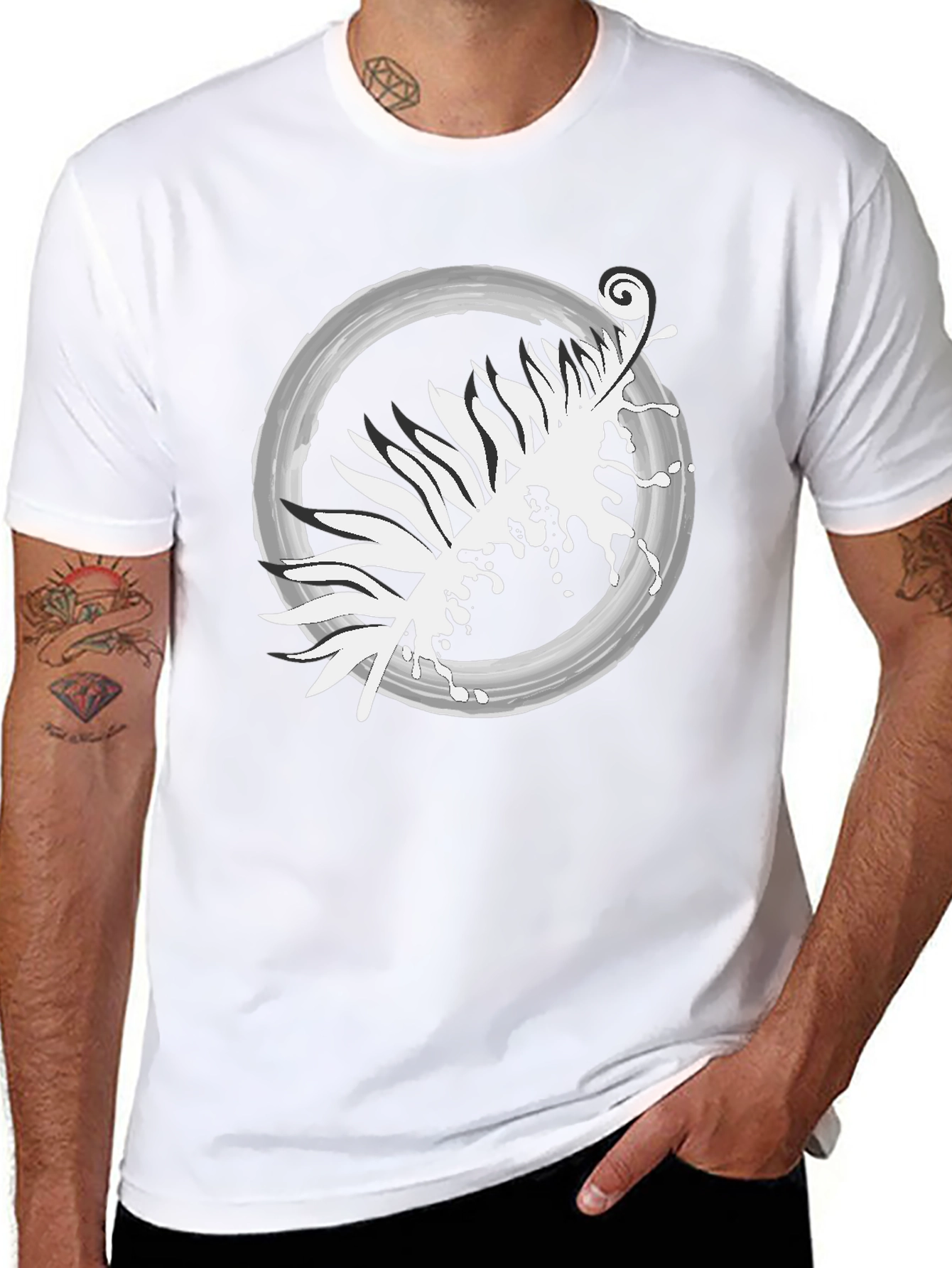 Abstract Leaf Design Black T-Shirt