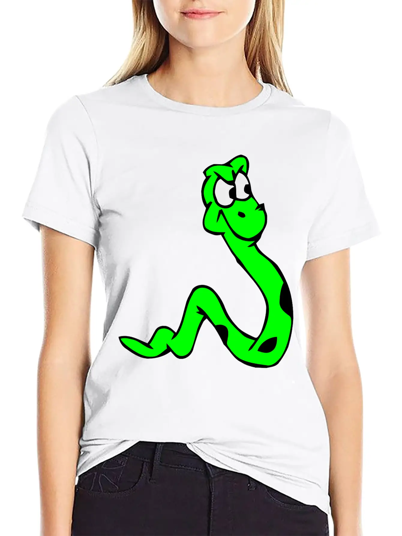 Surprised Snake Relaxed Everyday Tee – Lightweight And Durable Cotton
