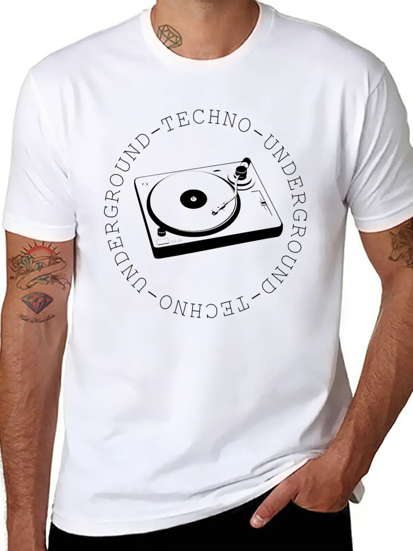 Techno - Techno Music - Turntable - Vinyl Lightweight Cotton T-Shirt – Daily Comfort Graphic Shirt
