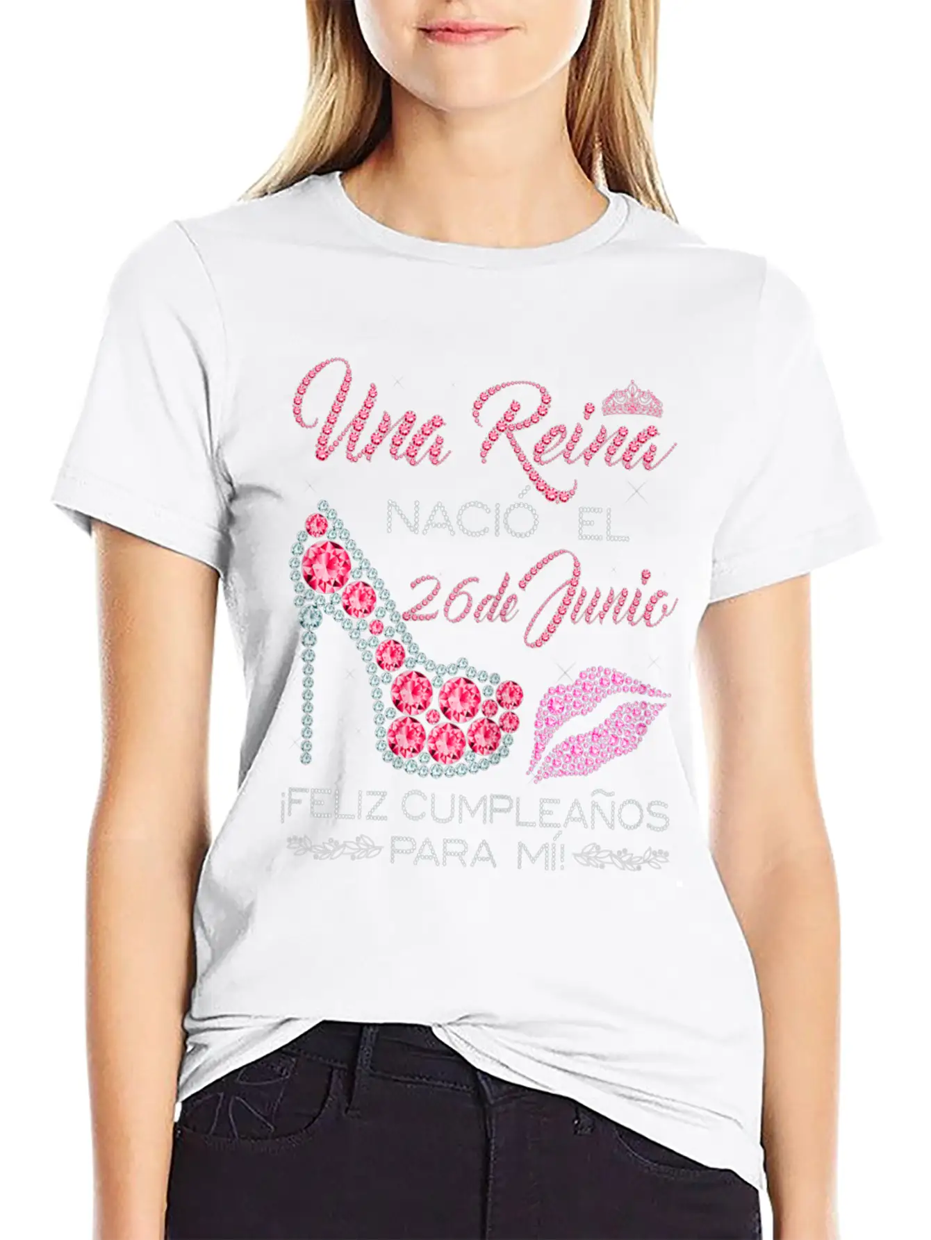 Una Reina Nació El 26 De Junio Feliz Cumpleaños Classic Fit Graphic Tee For Daily Comfort – Unisex Cotton Shirt