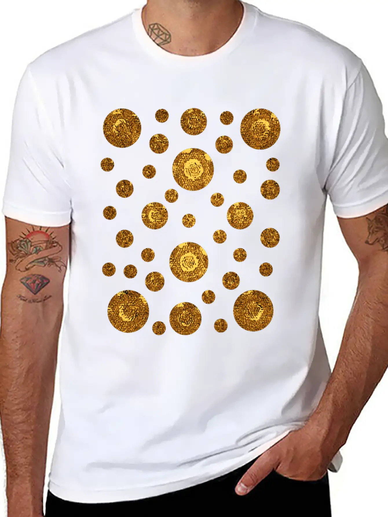 Varying Gold Coins Sizes Unisex Casual T-Shirt – Clean Design For Daily Comfort