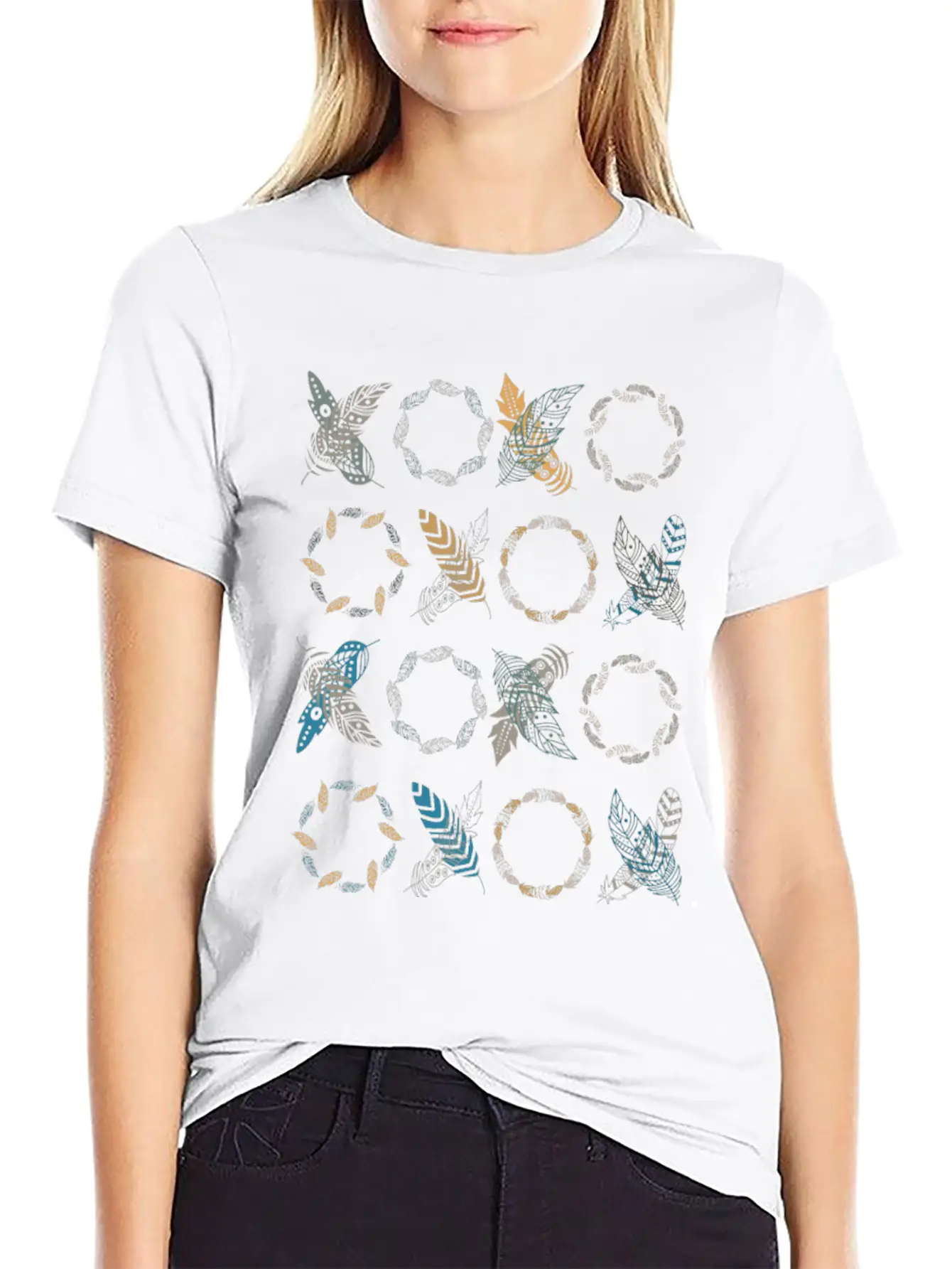 Xoxo Feathers Boho Decoration Lightweight Cotton T-Shirt – Daily Comfort Graphic Shirt