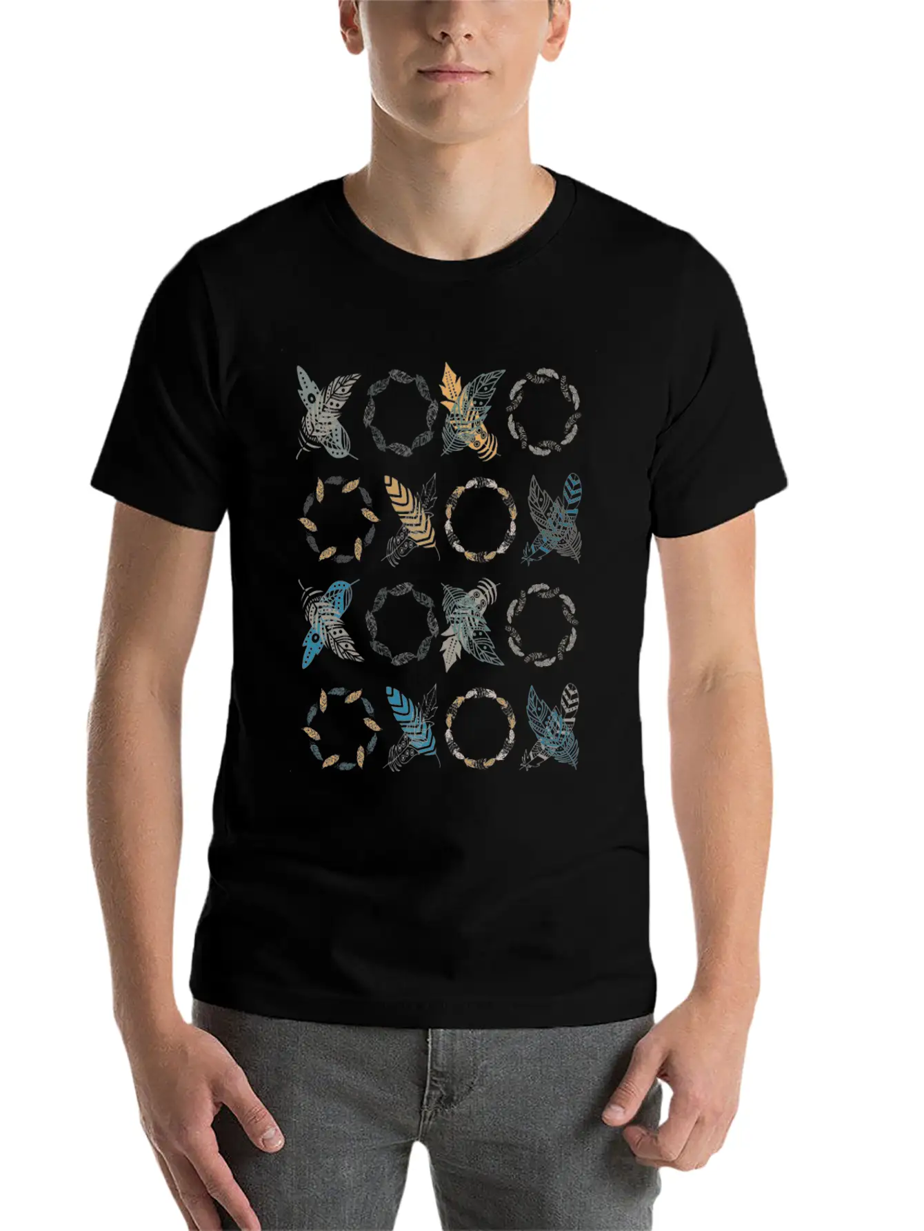Xoxo Feathers Boho Decoration Lightweight Cotton T-Shirt – Daily Comfort Graphic Shirt