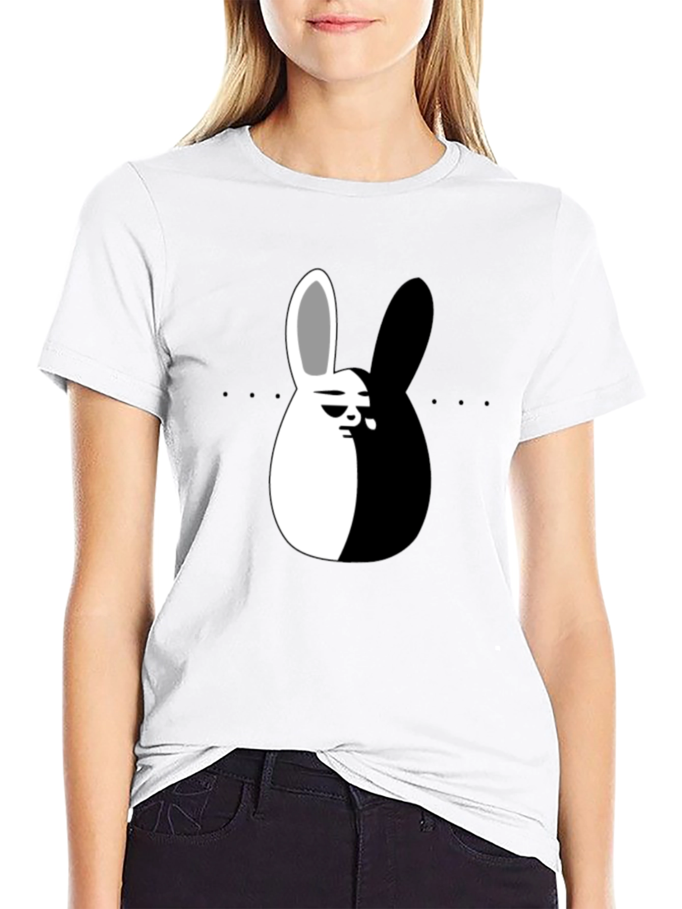 Yin Yang Rabbit Graphic T-Shirt - Black Casual Tee