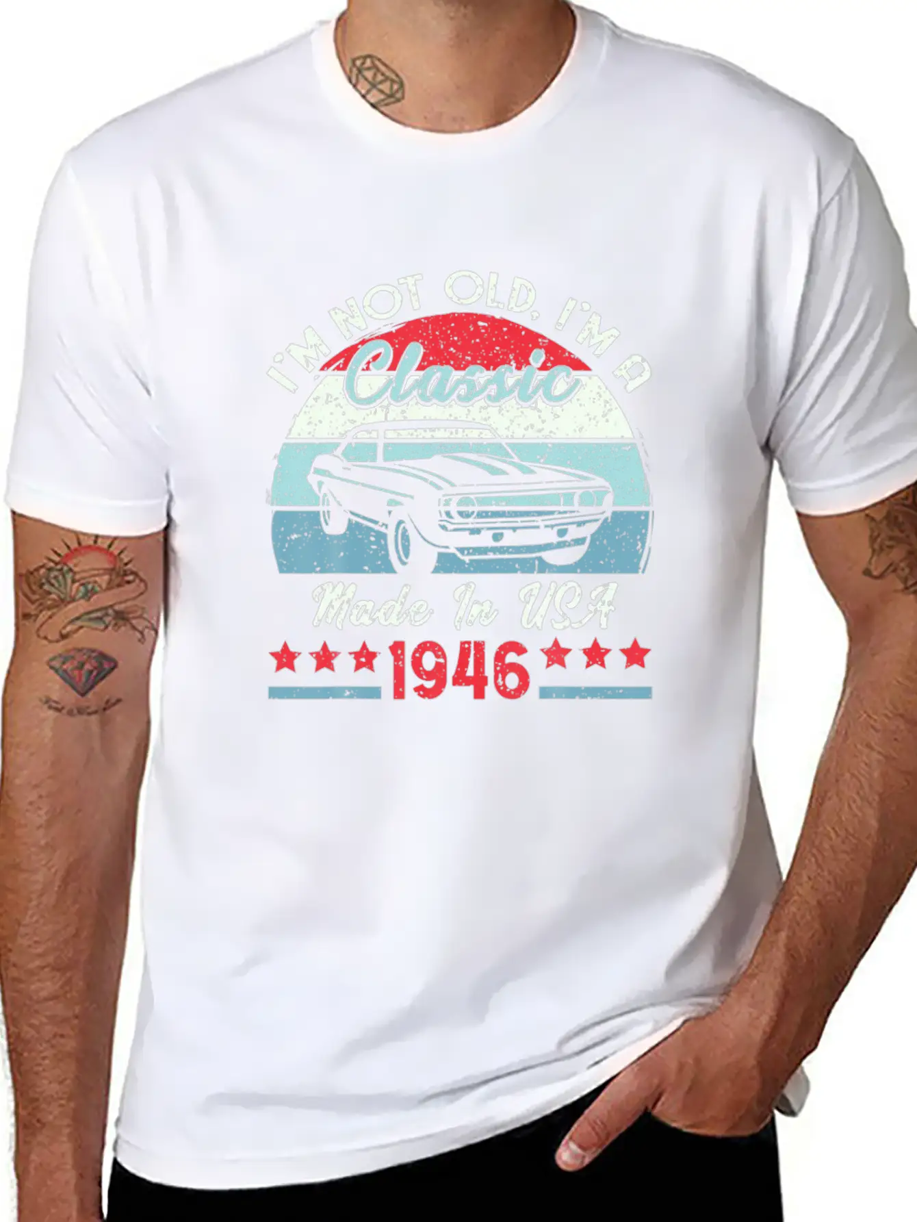 1946 Vintage USA Car Birthday Gift Im Not Old Tee Modern Fit Casual T-Shirt – Clean And Versatile Design