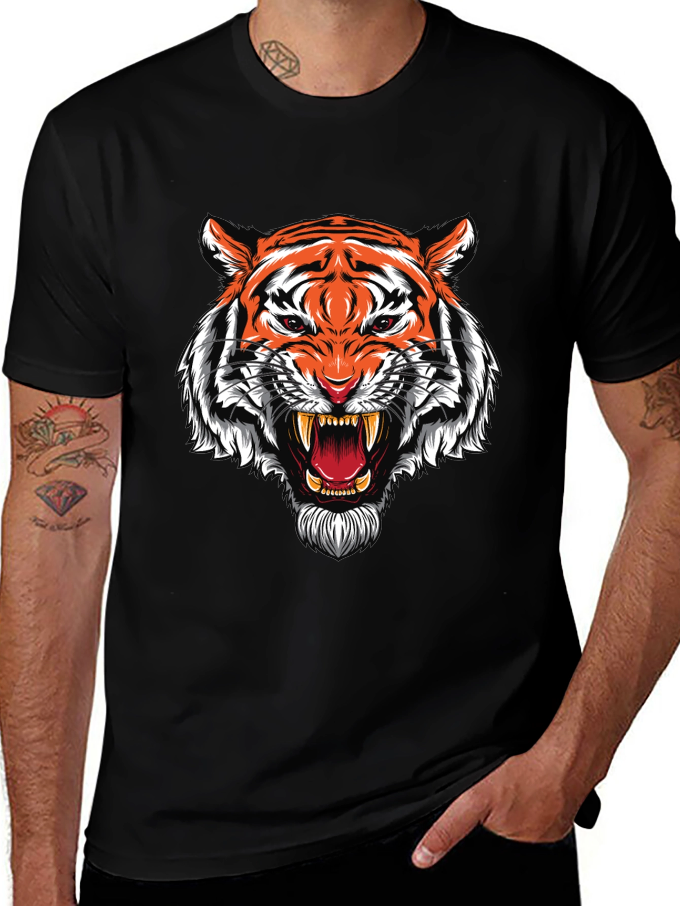 Roaring Tiger Graphic Print Black T-Shirt