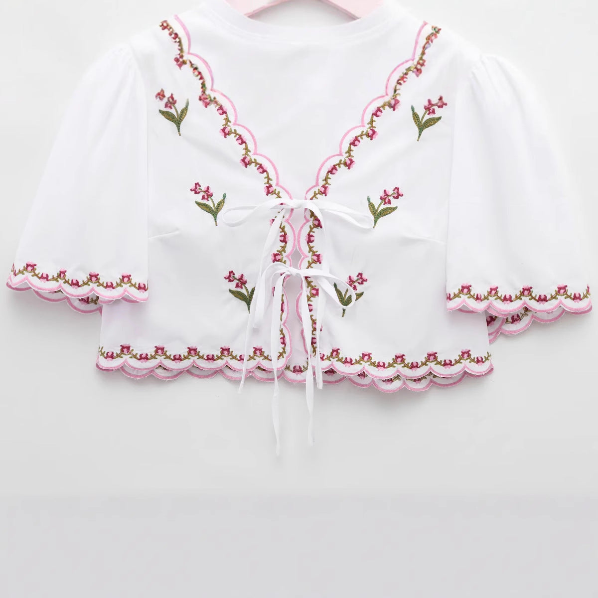 Floral Embroidered Poplin Top Short Sleeve Shirt Top for Women