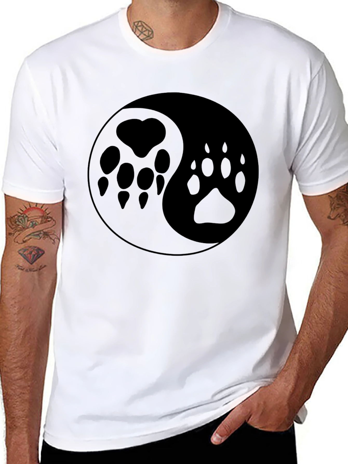 Yin Yang Paw Print T-Shirt - Black