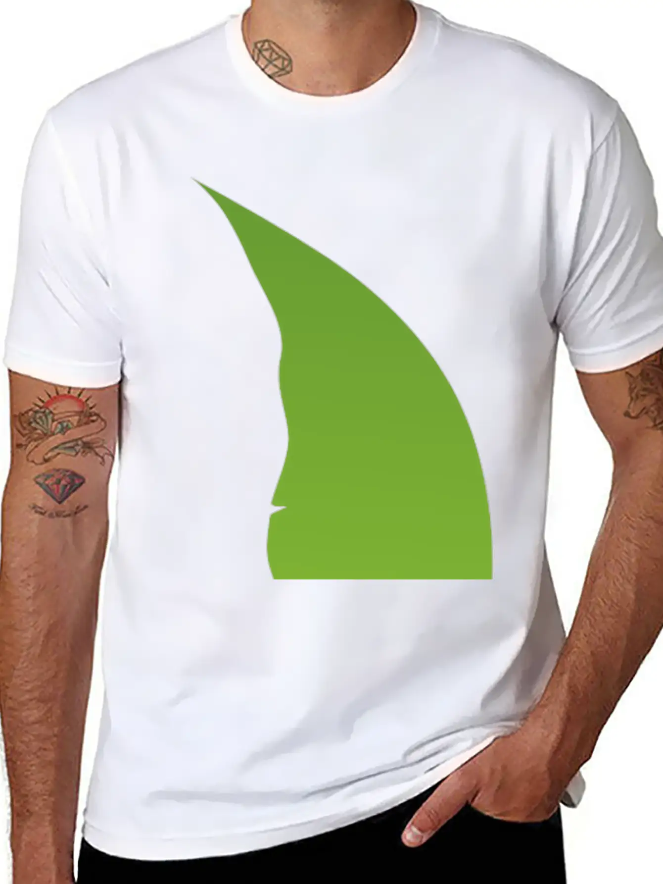 A FACE IN A TREE LEAF Unisex Casual T-Shirt – Clean Design For Daily Comfort