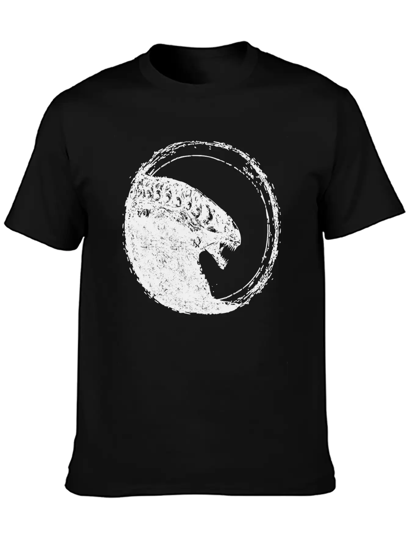 Aliens Stylish Everyday T-Shirt – Unisex Basic Cotton Tee
