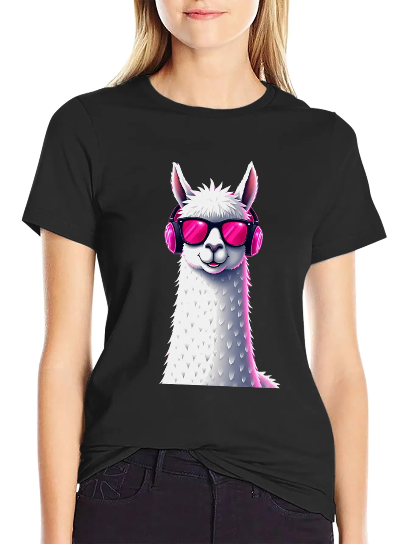 Alpaca Music Art | Cool Headphone Illustration Relaxed Everyday Tee – Lightweight And Durable Cotton