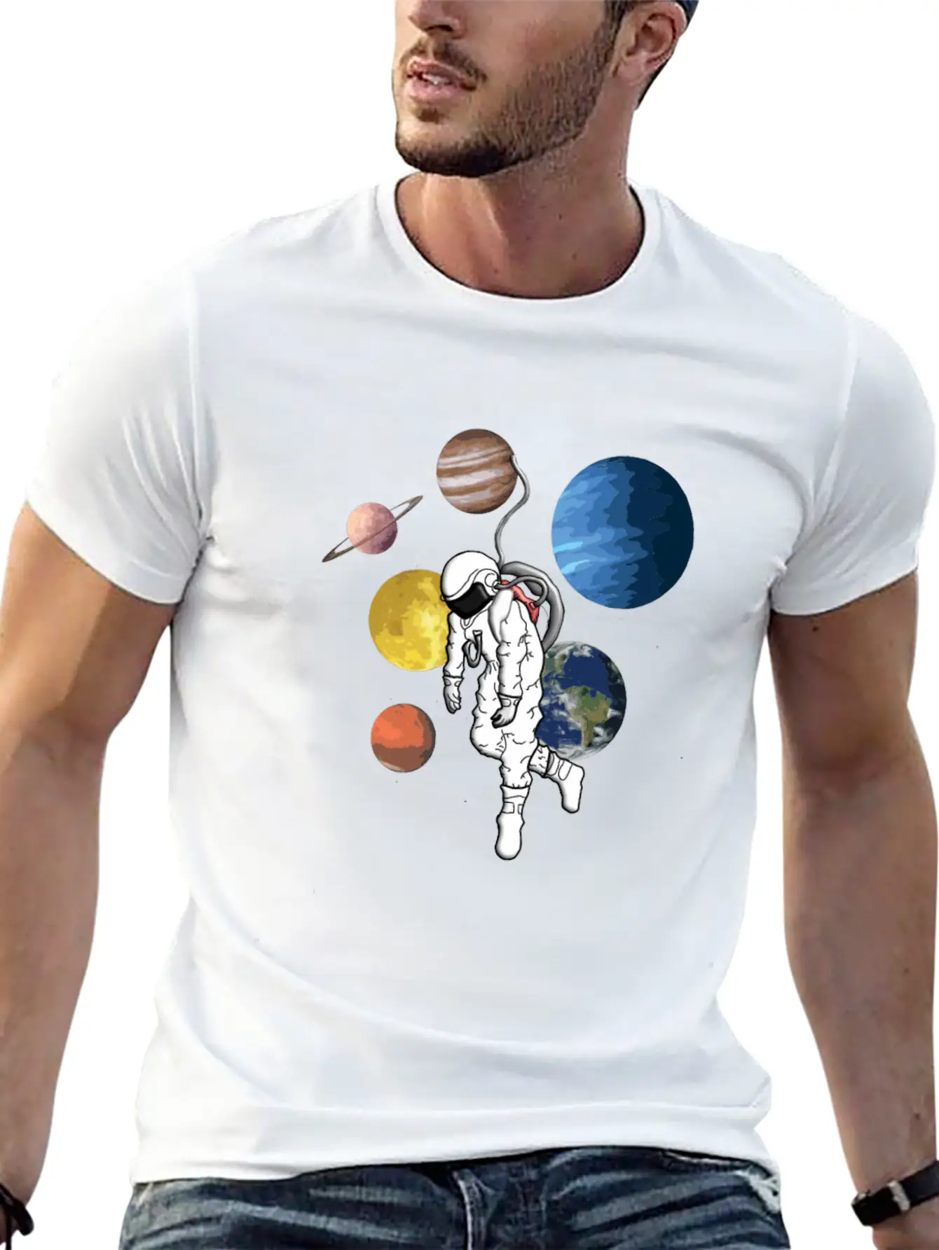 Astronaut Mit Planeten Essential Cotton Tee For Daily Outfits – Unisex Style