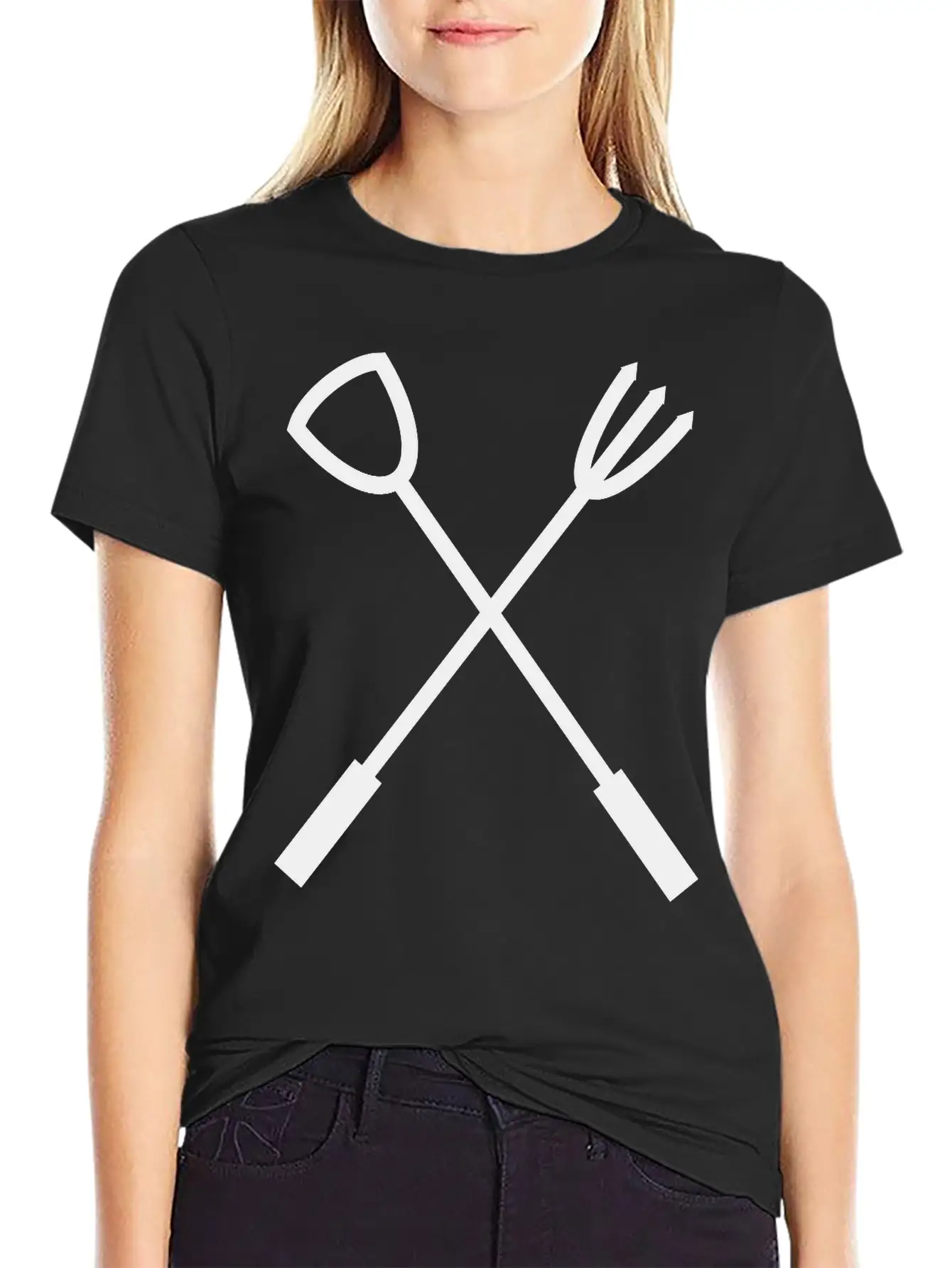 Barbecue Cutlery BBQ Unisex Casual T-Shirt – Clean Design For Daily Comfort