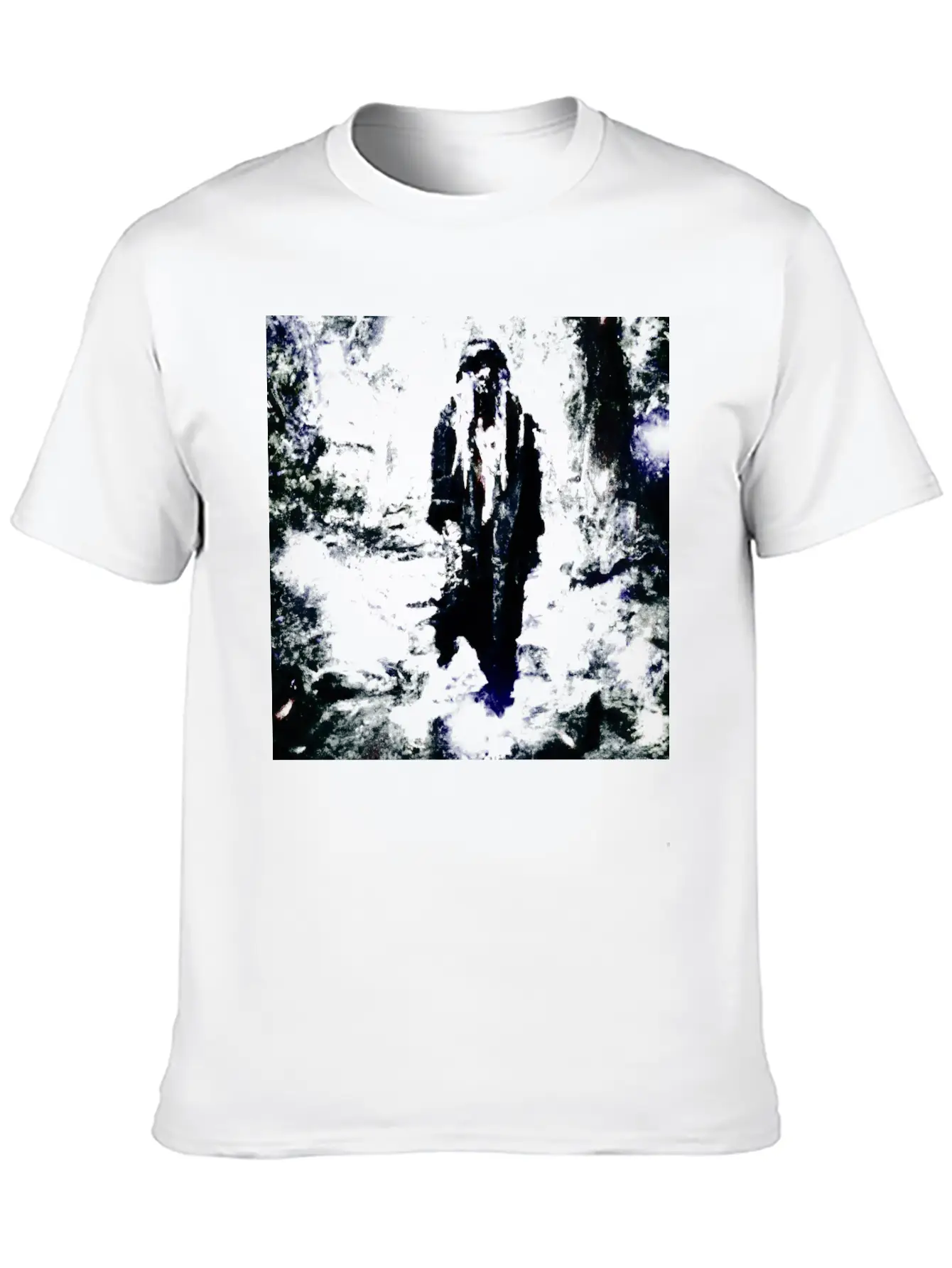 Mysterious Hooded Figure In Enchanted Forest Modern Fit Casual T-Shirt ��� Clean And Versatile Design