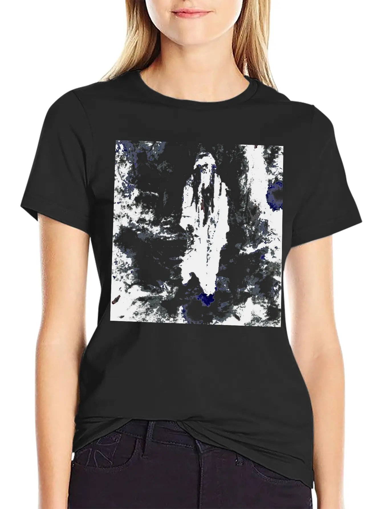 Mysterious Hooded Figure In Enchanted Forest Modern Fit Casual T-Shirt ��� Clean And Versatile Design