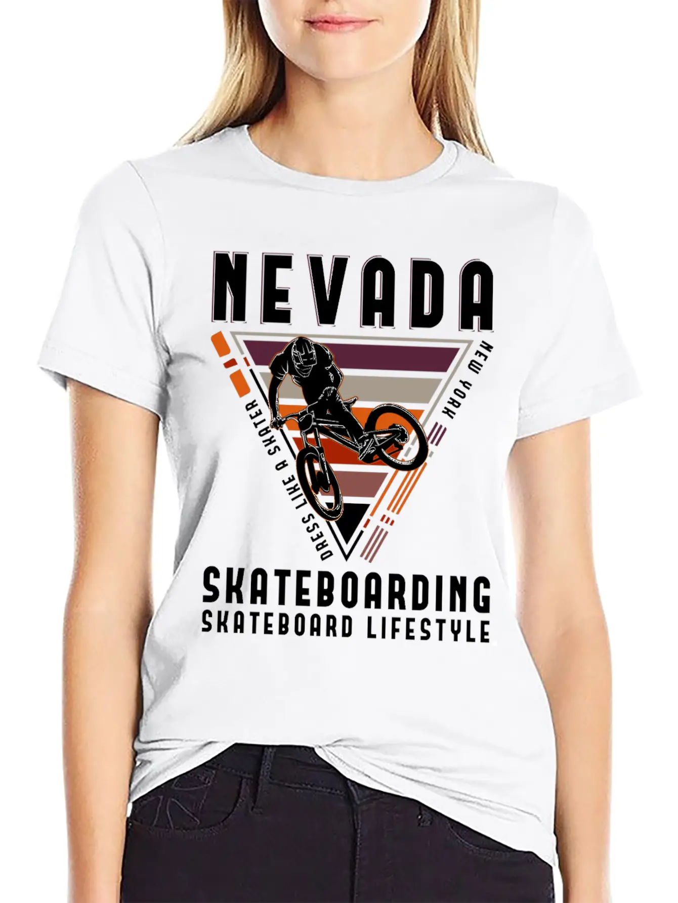 New York Skateboarding Skateboard Lifestyle Tshirt Unisex Casual T-Shirt ��� Clean Design For Daily Comfort