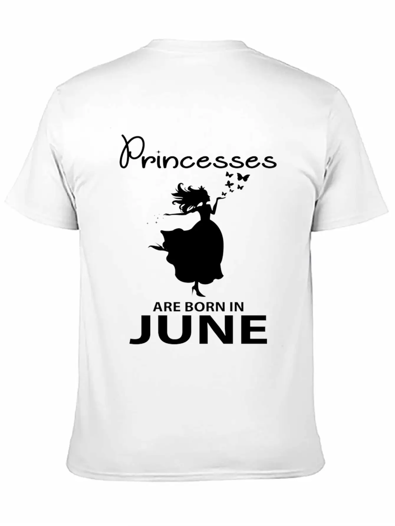 Princesses Are Born In June Yes I Am A Princess Relaxed Everyday Tee – Lightweight And Durable Cotton