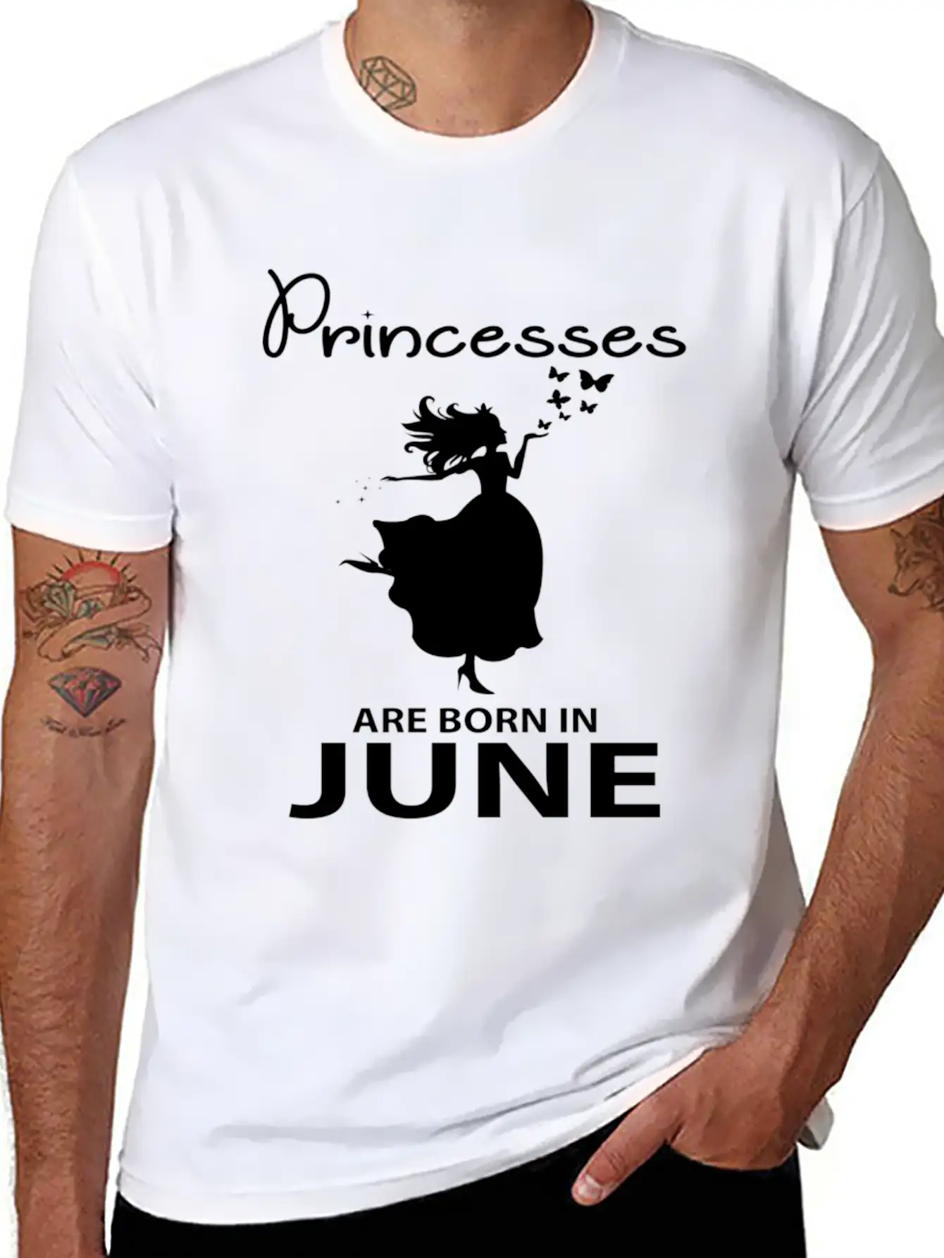 Princesses Are Born In June Yes I Am A Princess Relaxed Everyday Tee – Lightweight And Durable Cotton