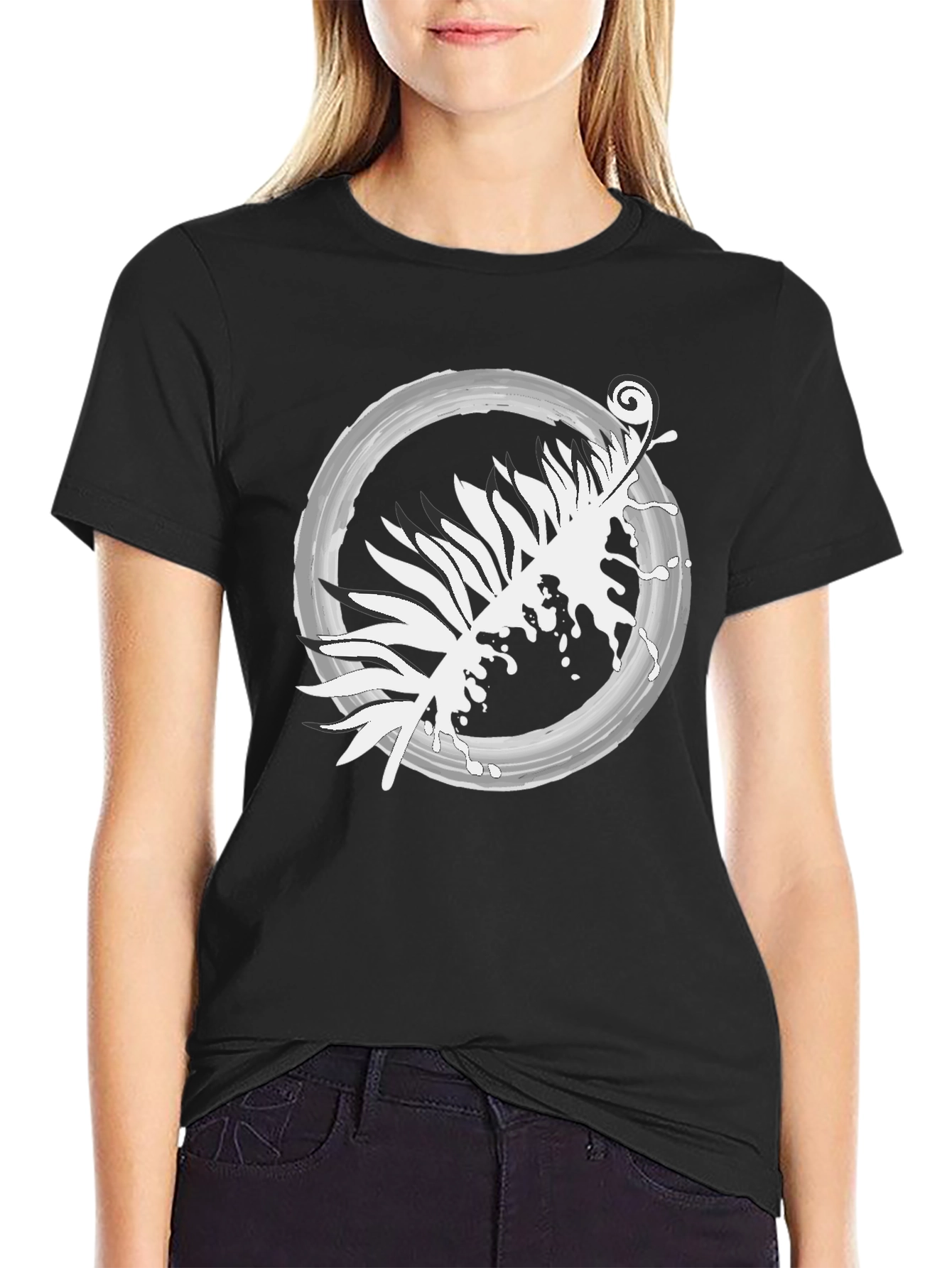 Abstract Leaf Design Black T-Shirt