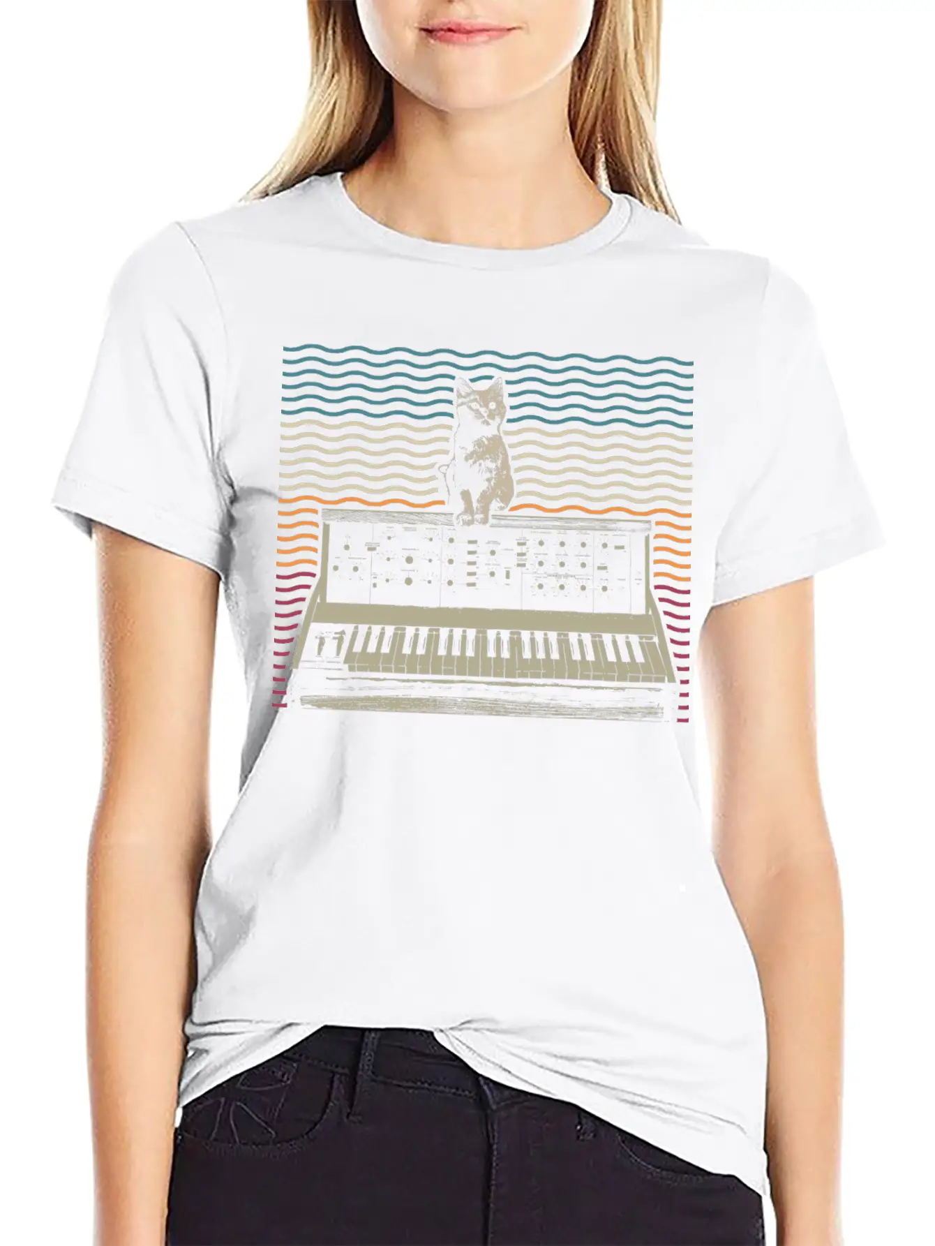 Retro Modular Synthesizer Keyboard Music Producer Modern Fit Casual T-Shirt – Clean And Versatile Design