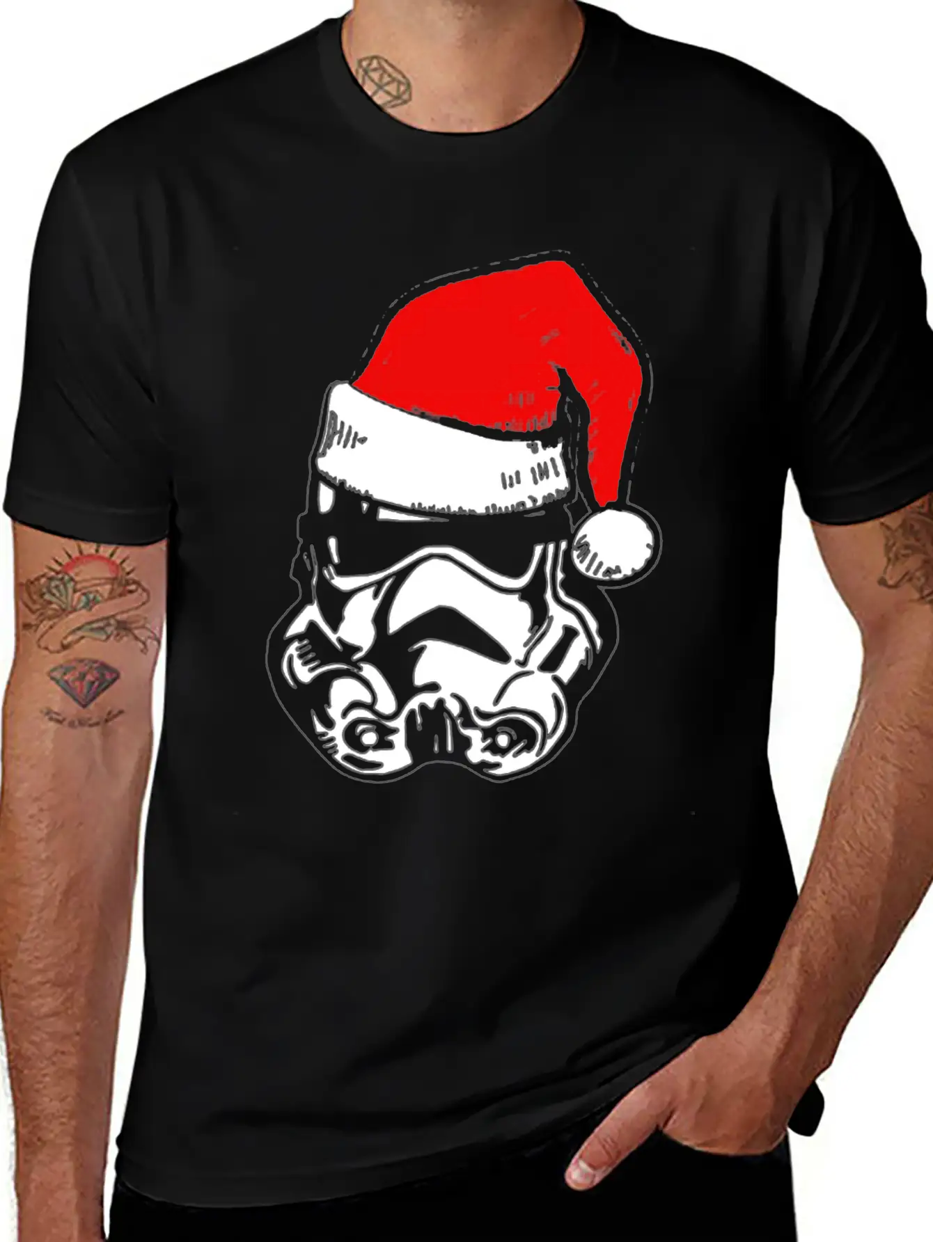 SANTA Strong Unisex Casual T-Shirt – Clean Design For Daily Comfort