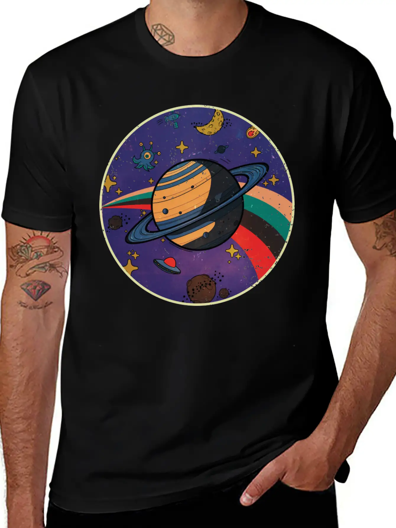 Saturn - Planet Vintage Modern Fit Casual T-Shirt ��� Clean And Versatile Design