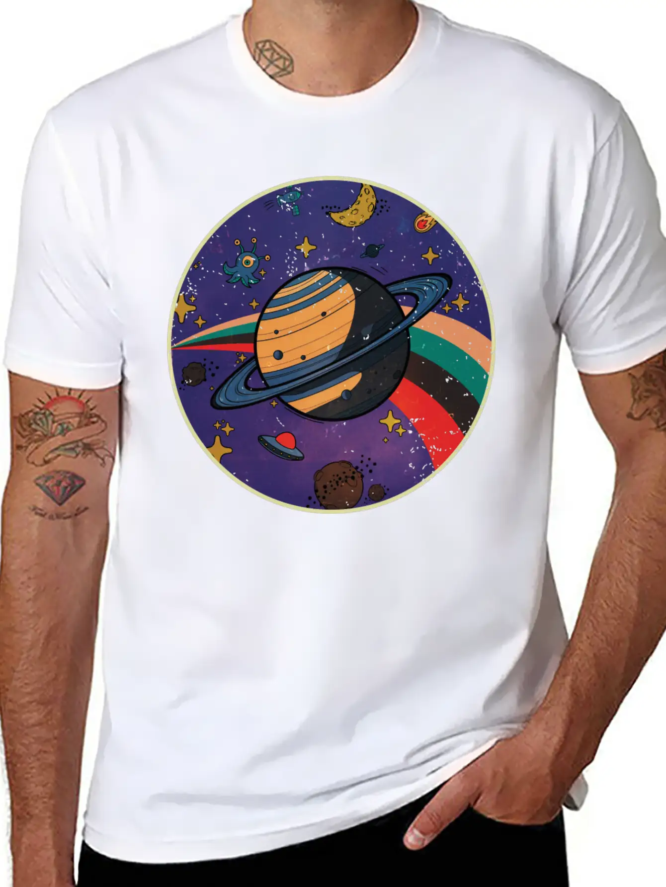 Saturn - Planet Vintage Modern Fit Casual T-Shirt ��� Clean And Versatile Design
