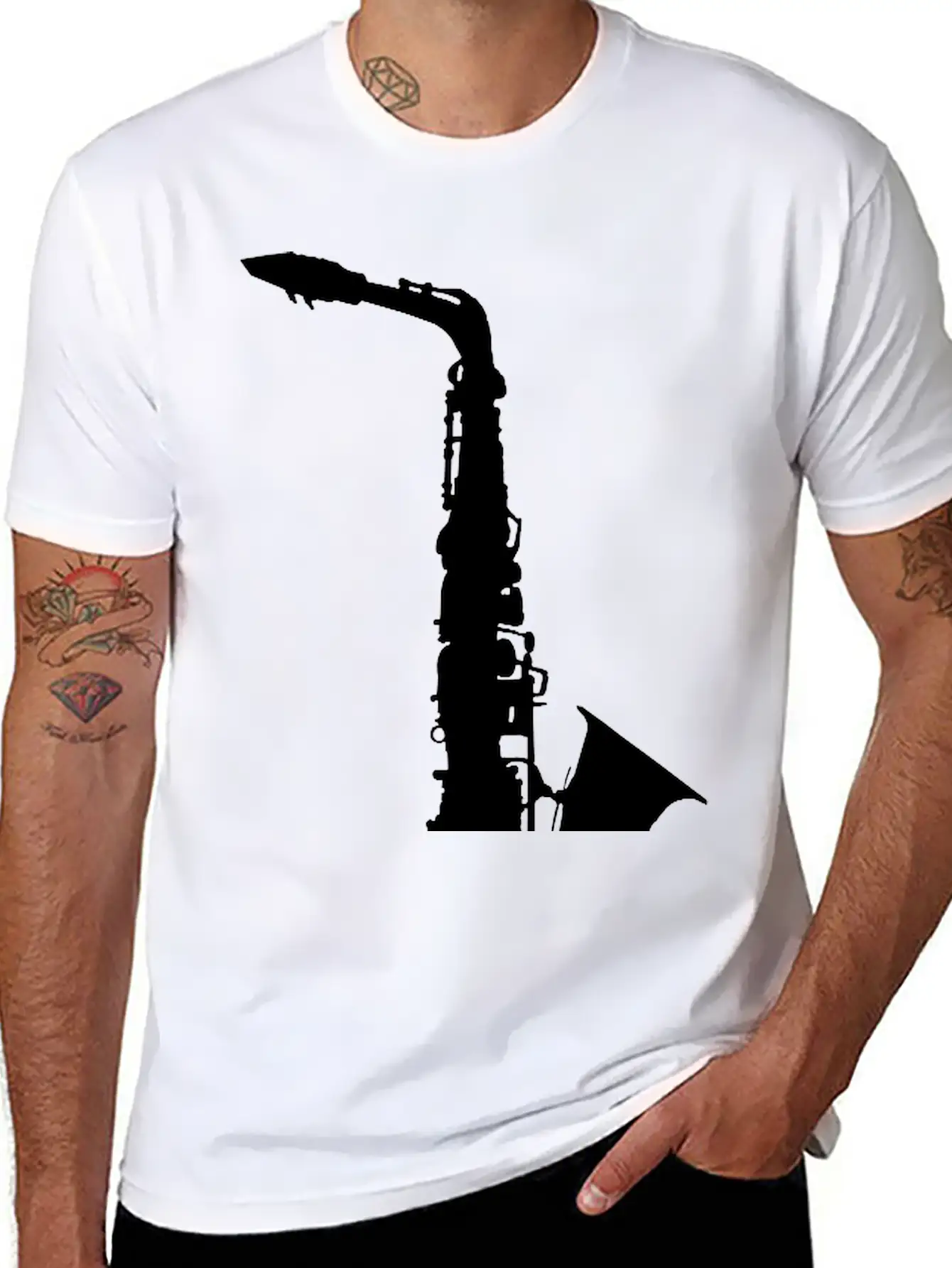 Saxophone Comfortable Minimalist Graphic Tee – Summer Style Essential