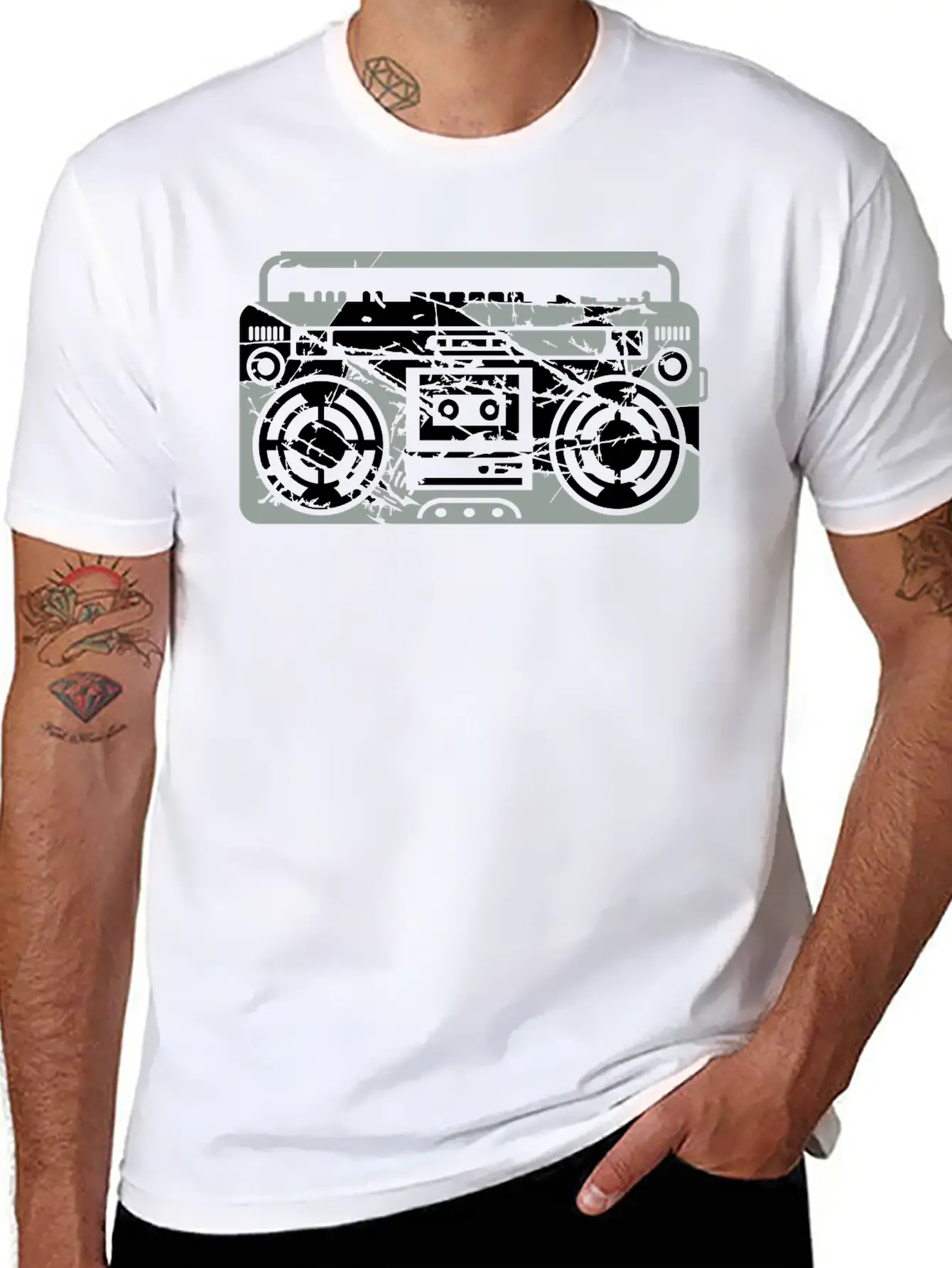 Scratch Ghettoblaster Cracks Music Player Retro Pa Soft Cotton Short Sleeve Tee – Unisex Wardrobe Staple