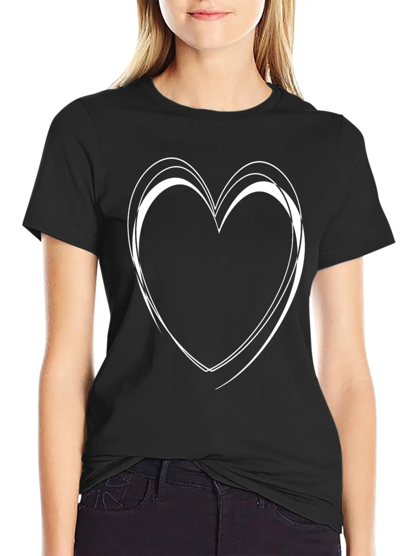 Simple White Heart Unisex Casual T-Shirt – Clean Design For Daily Comfort
