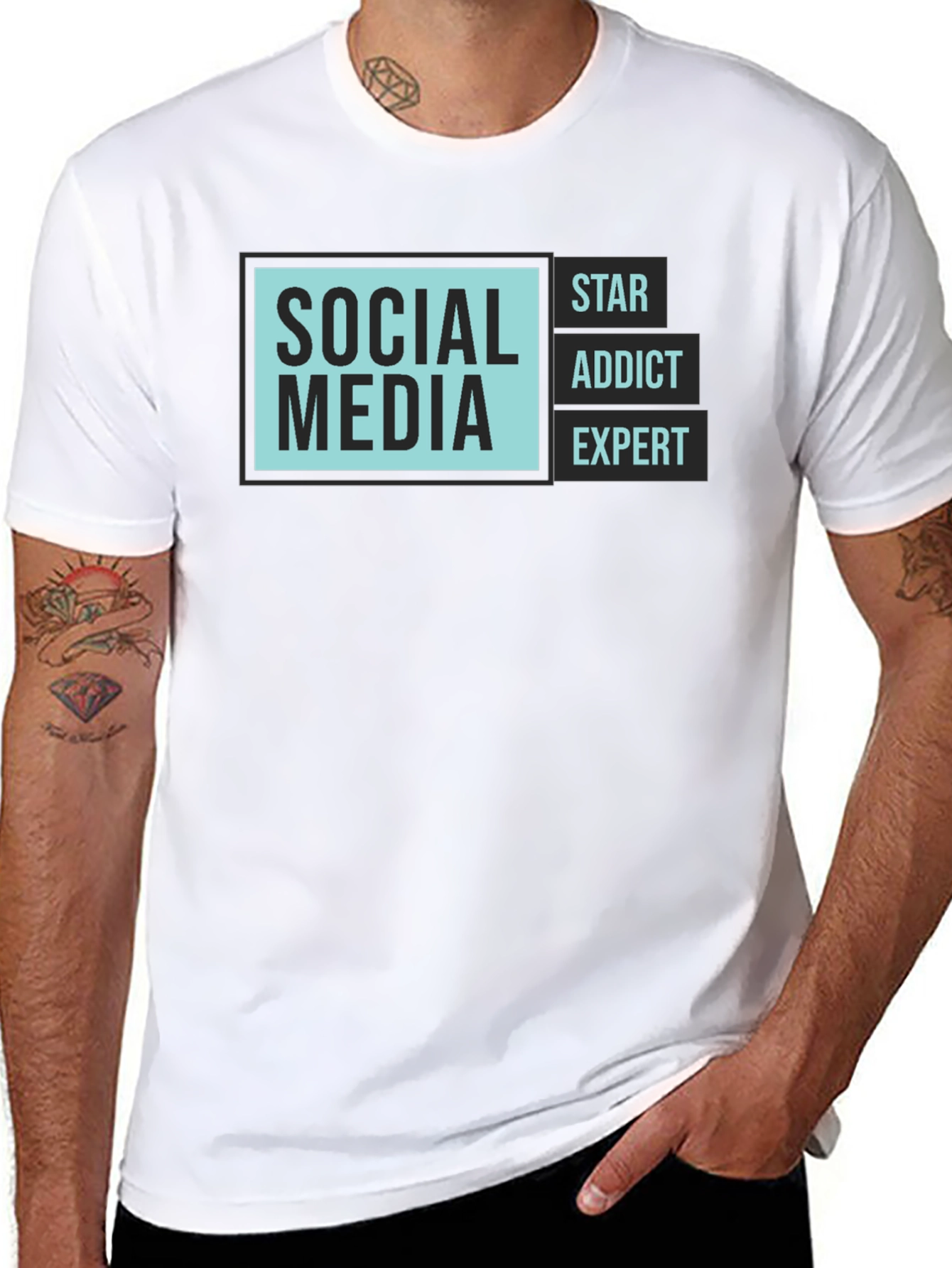 Social Media Expert T-Shirt - Trendy Graphic Tee
