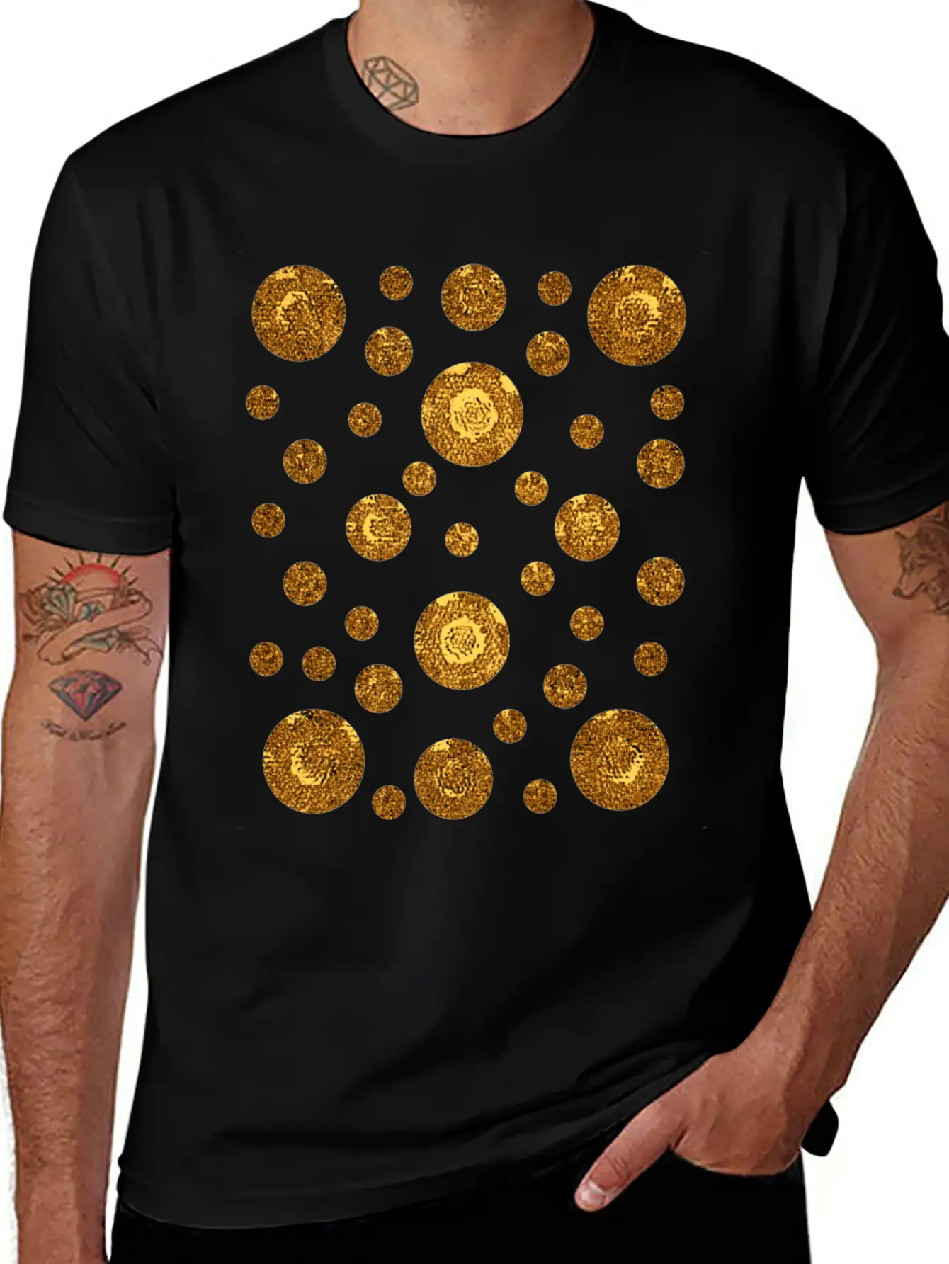 Varying Gold Coins Sizes Unisex Casual T-Shirt – Clean Design For Daily Comfort