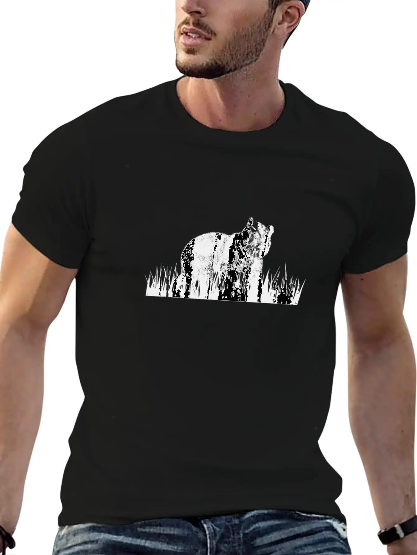 Vintage Graphic Hunter Hunt Black Brown Bear Grizz Modern Fit Casual T-Shirt – Clean And Versatile Design