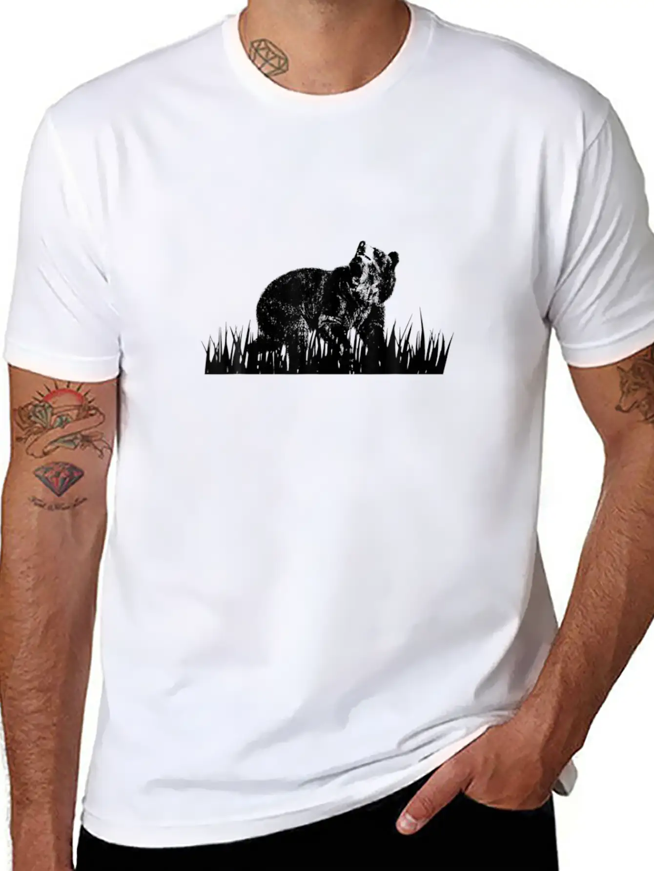 Vintage Graphic Hunter Hunt Black Brown Bear Grizz Modern Fit Casual T-Shirt – Clean And Versatile Design